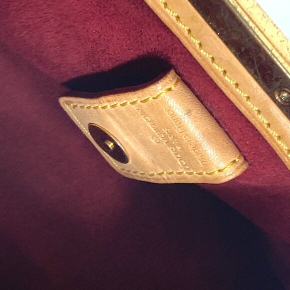 LOUIS VUITTON White Monogram Shoulder Bag - Picture 16 of 16